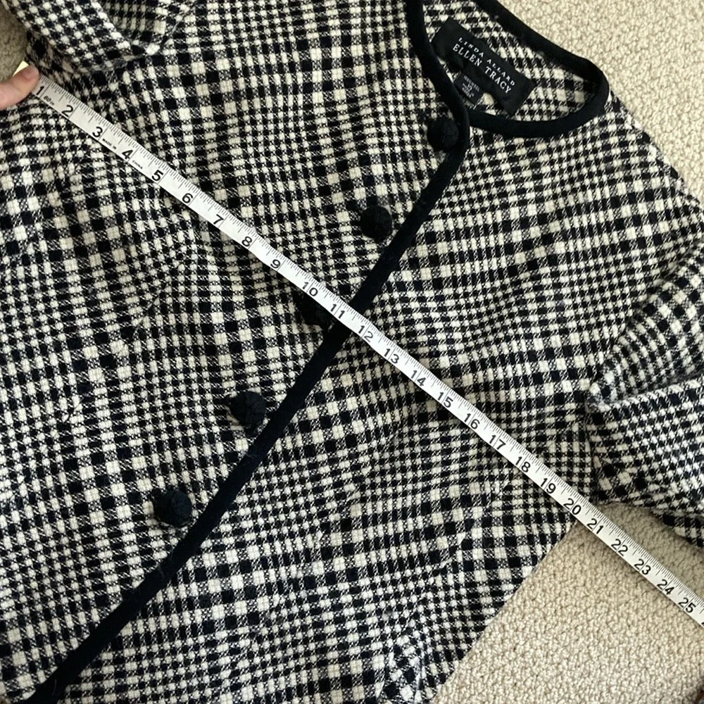 Linda Allard Ellen Tracy 100% Wool Coat Black White Tweed Style Tailored Size 14